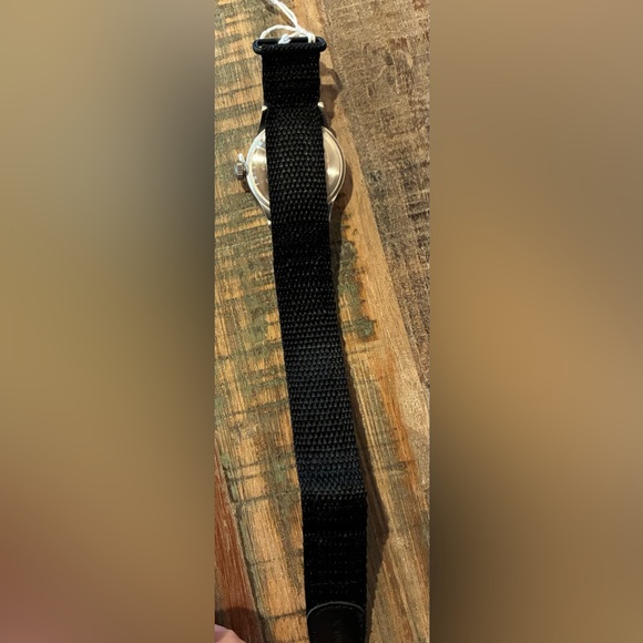 Timex Men's Expedition Scout 40mm Watch W/ Black Fabric Wrap Strap - Picture 4 of 9